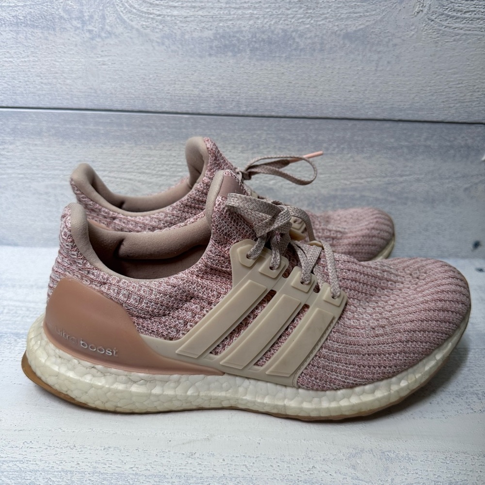 Size 8 Adidas Ultra Boost
